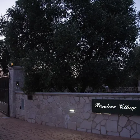 Pandora Luxury 4* Carovigno